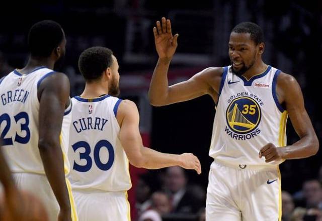 德甲长期稳 德甲长期稳